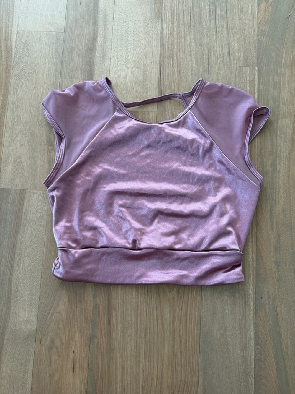 Women's Lilac Shimmer Crop Top - Sleek Active Tank